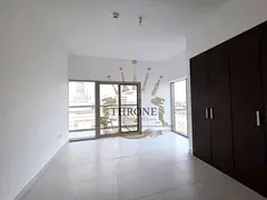 Spacious 2BR | Vacant | Prime Motor City Location
