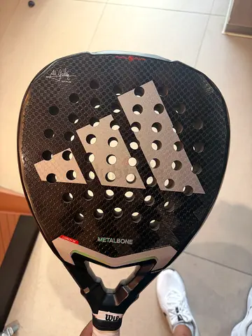 Padel racket