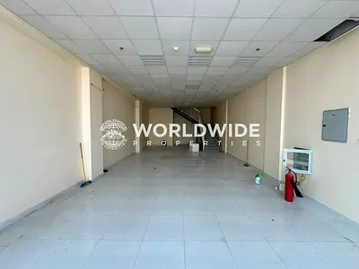 محل تجاري للإيجار في موقع متميز – المنطقة الصناعية 2 في عجمان (الصناعية)