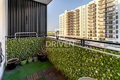 Beautifully Renovated | Stunning View | Low Floor