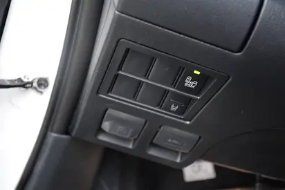 2026 Toyota HILUX 缩略图 18