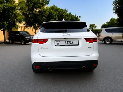 صورة مصغرة 4 لـ 2018 Jaguar F-PACE