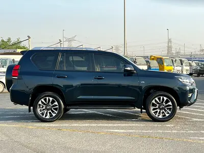 2022 Toyota PRADO — миниатюра 12