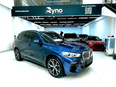 AED 2,400 // 20%DP // 2020 BMW X5 xDrive40i M Sport // Pristine Condition