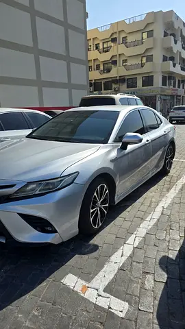 Toyota Camry Hybrid 2020 LE