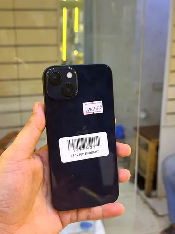 iPhone 13 128GB black