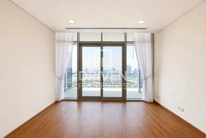 High Floor | Ready to Move in | Spacious
