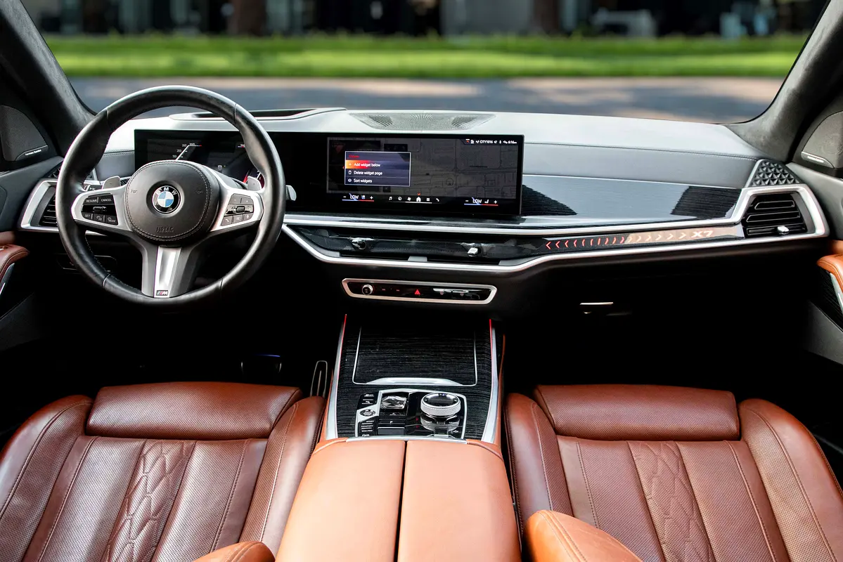 BMW X7 2025
