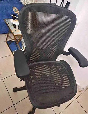 Herman Miller Aeron chair for selling.good condition only little use