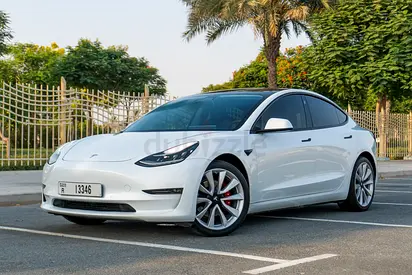 Tesla Model 3 Long Range 2020 GCC Specs
