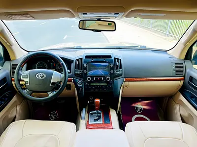 2013 Toyota LAND CRUISER 照片 10