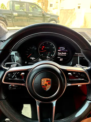 2015 Porsche MACAN 缩略图 13