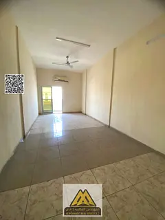 Studio apartment with a balcony, stunning views, and a separate kitchen. Spacious layout. Free maint