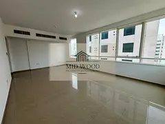3 BR | HOT DEAL | Spacious | Well Maintained | Tourist Club Area