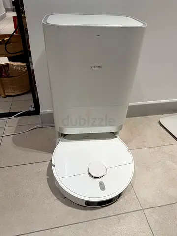 Used Xiaomi Robotic Vacuum Cleaner