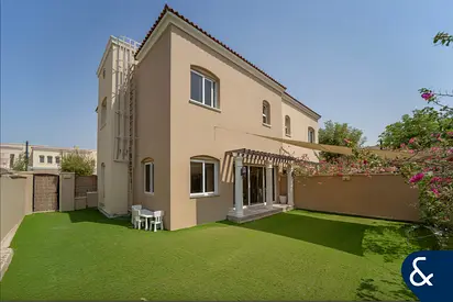 4 Beds | Vacant on Transfer | Backs Park