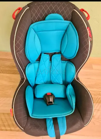 Child Car seat (0-25kg)