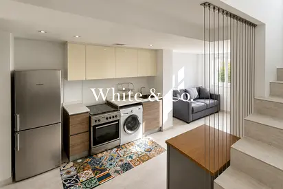 1 Bed | Fully Furnished | Multiple Cheques