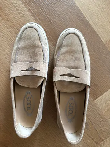 Beige suede tods men’s shoes size 41.5