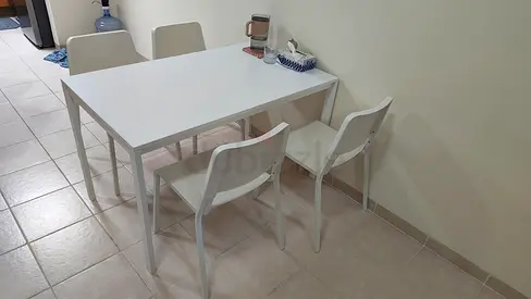 IKEA Meltrop Dining table with 4 chairs | ONLY CASH PAYMENT please