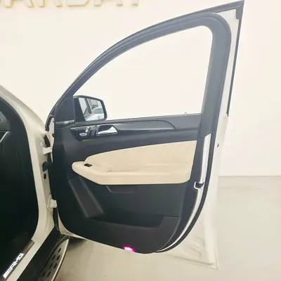صورة مصغرة 12 لـ 2017 Mercedes-BENZ GLE