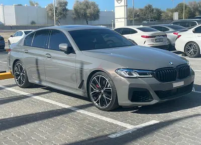 BMW 5-Series M550i xDrive 2021 GCC Specs