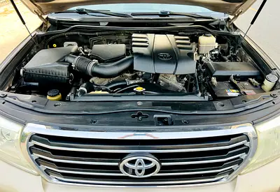 2013 Toyota LAND CRUISER 照片 5