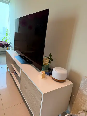 White and wood color entertainment unit