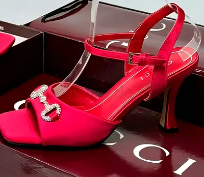 Heels Gucci Free Delivery