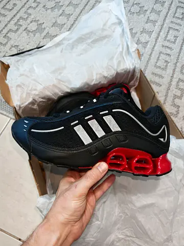 Adidas Megaride 01 black sneakers size 9 (UK 9.5 / EU 43 1/3)