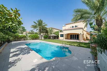 Large plot | Swimmimg Pool | Vacant