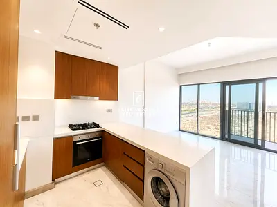 PRIME LOCATION | SPACIOUS | MODERN 1BHK