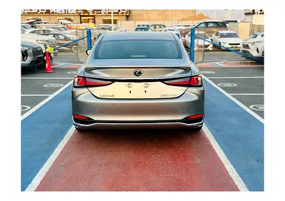 صورة مصغرة 20 لـ 2023 Lexus ES-SERIES