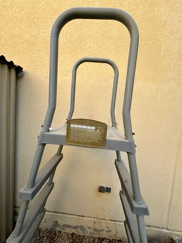 Bestway swimming pool stairs