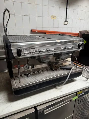 Nuova Simonelli Appia II – 2 Group Commercial Espresso Machine