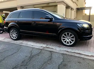 Super Audi Q7 S line GCC perfect condition