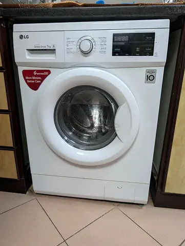 LG Front Load Washing Machine - 7kg, In Good Working Condition