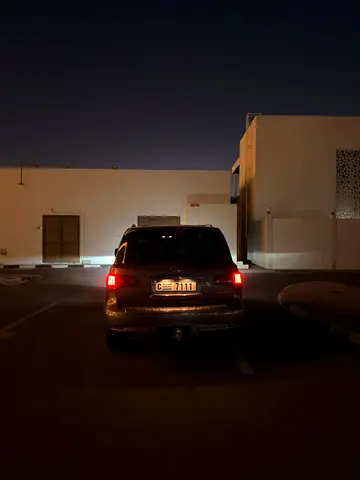 Infiniti QX80 Premium Select 2016 | GCC Specs | Low Mileage