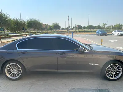 2013 BMW 7-SERIES 缩略图 6