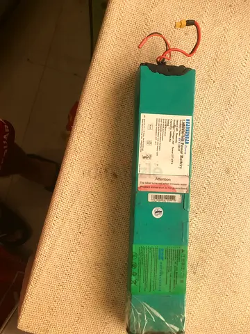 Scoter battery