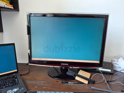 Samsung 22inch Monitor T220HD | 2x HDMI | TV PC Monitor | built-in speakers | excellent condition