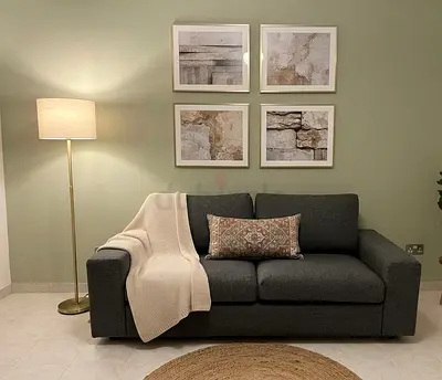Stylish Dark Grey Fabric
The elegant dark grey fabric gives the sofa bed a modern and premium appear