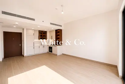 Brand New | Modern Finishes | Mid Floor