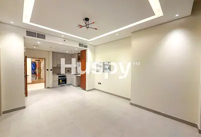 Walk to Metro | Vacant | Open Plan