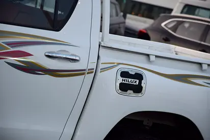 2026 Toyota HILUX 缩略图 11