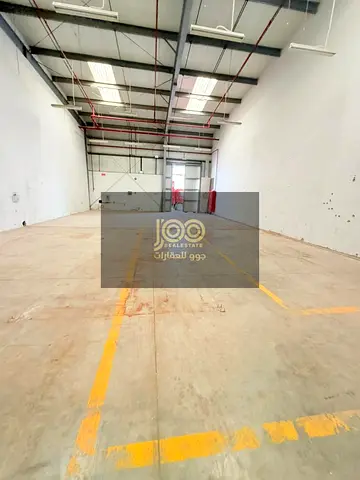 مستودع للايجار 1500 قدم في عجمان الصناعيه