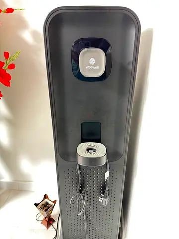 Tall WiseWell Hot  Cold Water Dispenser - Good Condition