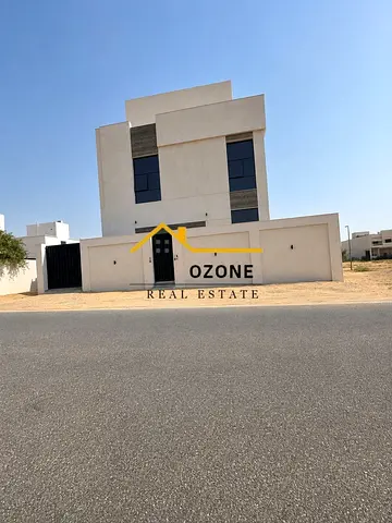 Brand New 5 bedrooms\^All Master Rooms\^Maid Room