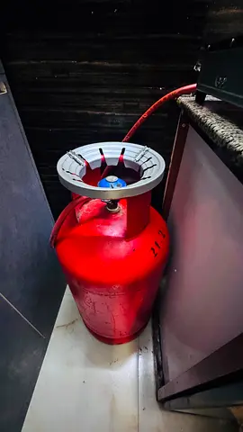 21.2 KG LPG Gas Cylinder – Almost Full | Used Less Than 1 Month | Urgent Sale