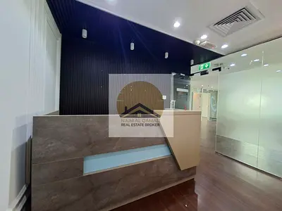 Close to metro, Fully fitted glass office@1500sqft